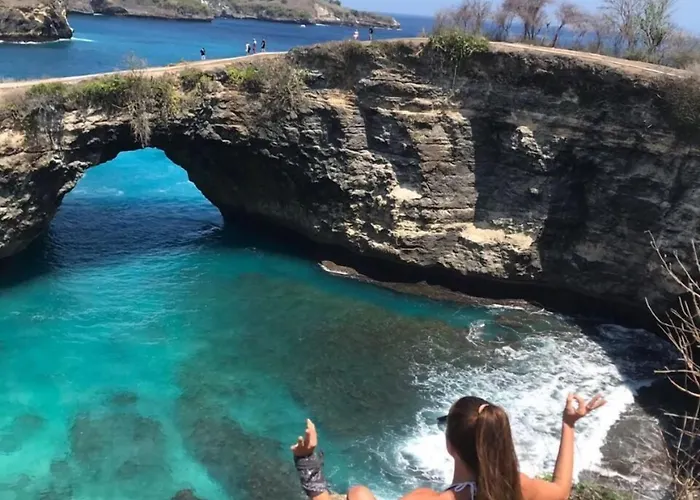 Sea Bridge Ceningan نوسا ليمبونغان